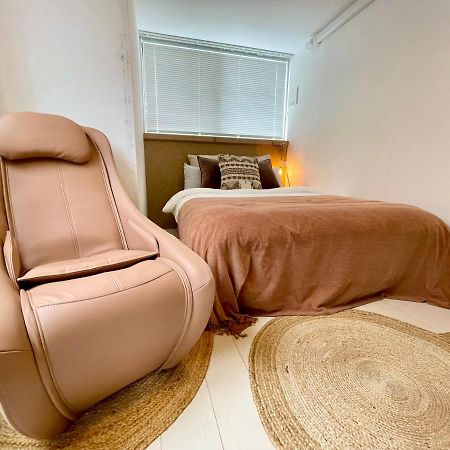 The Penthouse Ginowan Appartement Urasoe Buitenkant foto