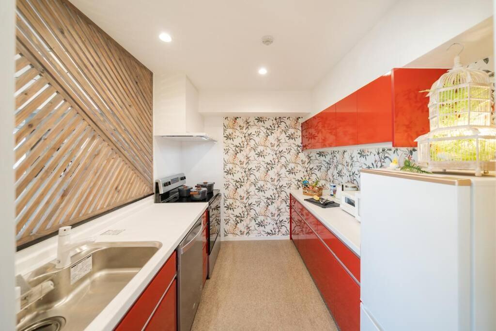 The Penthouse Ginowan Appartement Urasoe Buitenkant foto