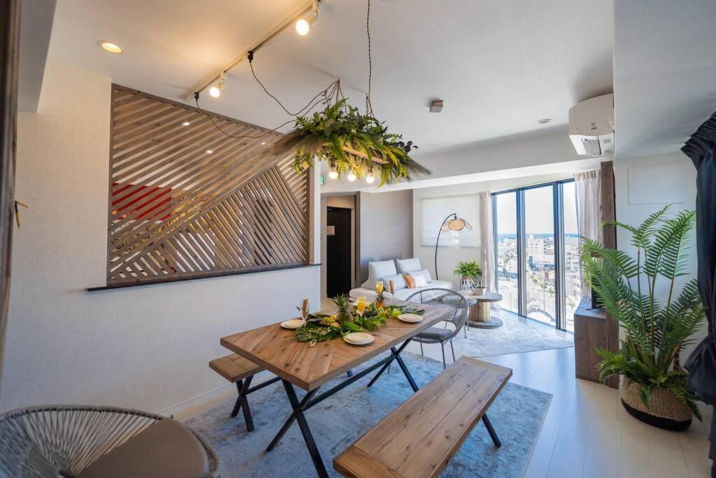 The Penthouse Ginowan Appartement Urasoe Buitenkant foto